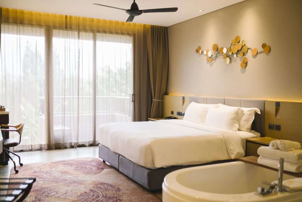 luxury-bedroom-hotel