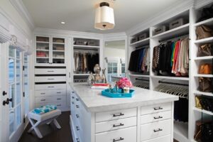  Small Walk-In Closet Design Ideas